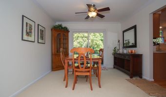 8069 Ashgrove Dr, Anderson Twp., OH 45244