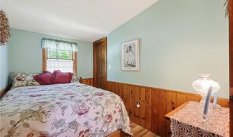 12 Lesieur Ln, Burrillville, RI 02859