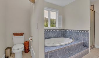 7 Tinker Pond Rd, Bolton, CT 06043
