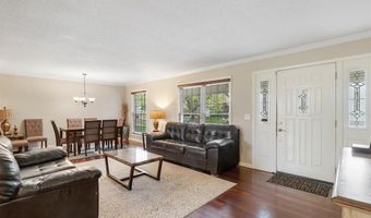 269 Braeshire Dr, Ballwin, MO 63021
