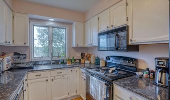 121 S SANDPIPER Dr, Dover, DE 19901