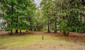 285 De La Gaye Pt, Beaufort, SC 29902