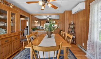 6 Arbeth Ave, Narragansett, RI 02882