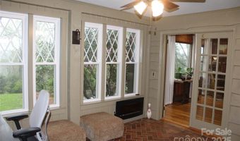 242 Birch Ln, Arden, NC 28704