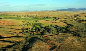 206 Lower Red Water Creek Rd, Beulah, WY 82712