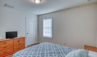 51 LULU Ln, Dover, DE 19901