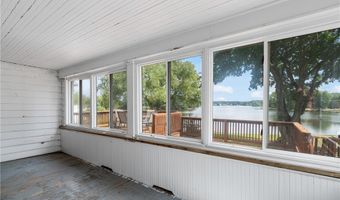 3739 BOWER Ave, Akron, OH 44319