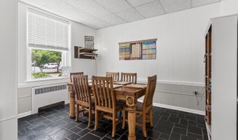 525 7th St, Altavista, VA 24517