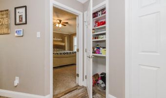 2404 Shaker Rdg, Benton, AR 72015