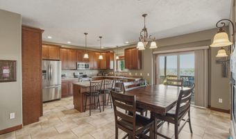 1901 W Tyler Cir, Brandon, SD 57005