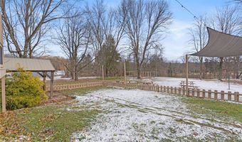 193 Fairway Dr, Akron, OH 44333