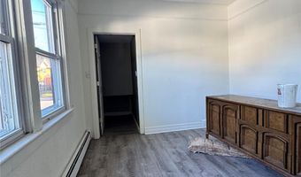 64 Sprague Ave Whole House, Amityville, NY 11701