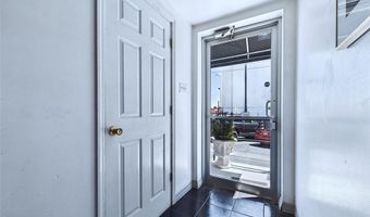 119 W 3rd St, Alton, IL 62002