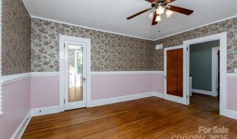 274 N 4th St, Albemarle, NC 28001