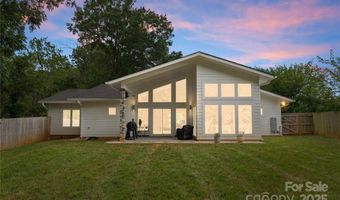 3931 Belshire Ln, Charlotte, NC 28205