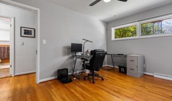 1534 Barrington Pl, Ann Arbor, MI 48103