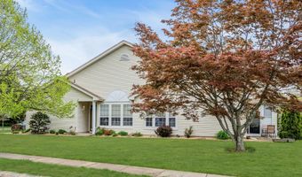 64 Symphony Ave, Bayville, NJ 08721