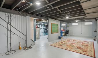 2104 Arborview Blvd, Ann Arbor, MI 48103
