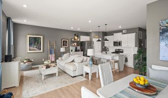 318 Pontoon Dr, Felton, DE 19943