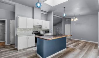 17812 Old Wood Rd, Bend, OR 97707