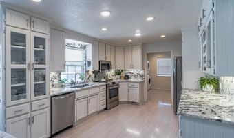 12136 Bedrock Ln, Bentonville, AR 72712