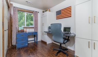 1010 Camp Nine Rd, Bonners Ferry, ID 83805