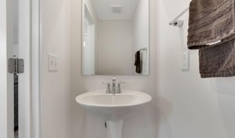 111 Boutot St, Ashville, OH 43103