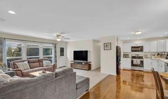 1744 Parkview Dr, Bedford, IN 47421