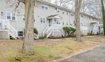 280 E Main St APT E6, Clinton, CT 06413