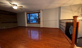 1308 Birch St, Aurora, NE 68818