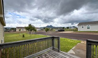 2401 Covey Ln, Alpine, TX 79830