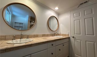 30222 Rainbow Crest Dr, Agoura Hills, CA 91301