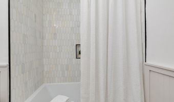 308 FORBES St M, Annapolis, MD 21401