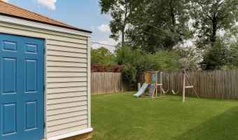 11049 E Vieux Dr, Baton Rouge, LA 70815