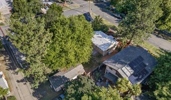 840 B St, Ashland, OR 97520