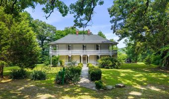200 Memory Ln, Benton, TN 37307