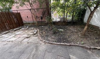 862 Woodward Ave 6, Ridgewood, NY 11358