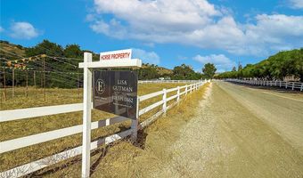 6461 Chesebro Rd, Agoura Hills, CA 91301