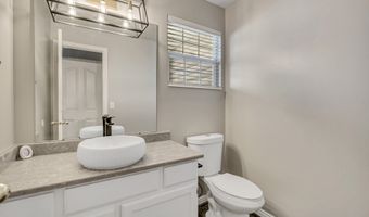 185 N 50 W, Centerville, UT 84014