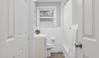 68 Charles St, Boston, MA 02136
