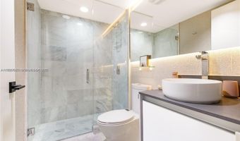 9821 E Bay Harbor Dr 503, Bay Harbor Islands, FL 33154