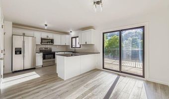 4387 Arden View Ct, Arden Hills, MN 55112