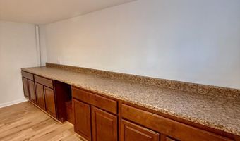 5713 19TH St N, Arlington, VA 22205