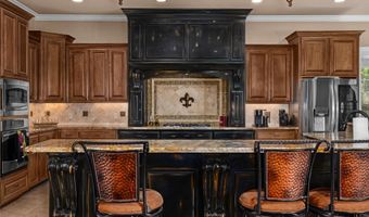 107 Colonel Burt Dr, Benton, LA 71006