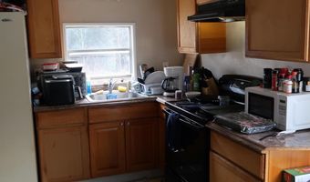 202 Mount Vernon Ave, Augusta, ME 04330