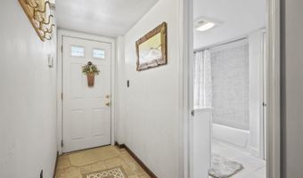 17 Cedar Ave, North Middletown, NJ 07748
