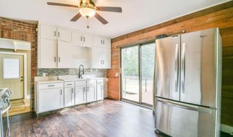 138 SW 100th St, Augusta, KS 67010