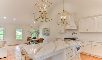 614 Oberlin Rd, Augusta, GA 30909