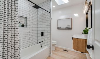 506 Bayview Dr, Aptos, CA 95003