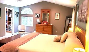 12 Ayoho Rd, Coventry, RI 02816